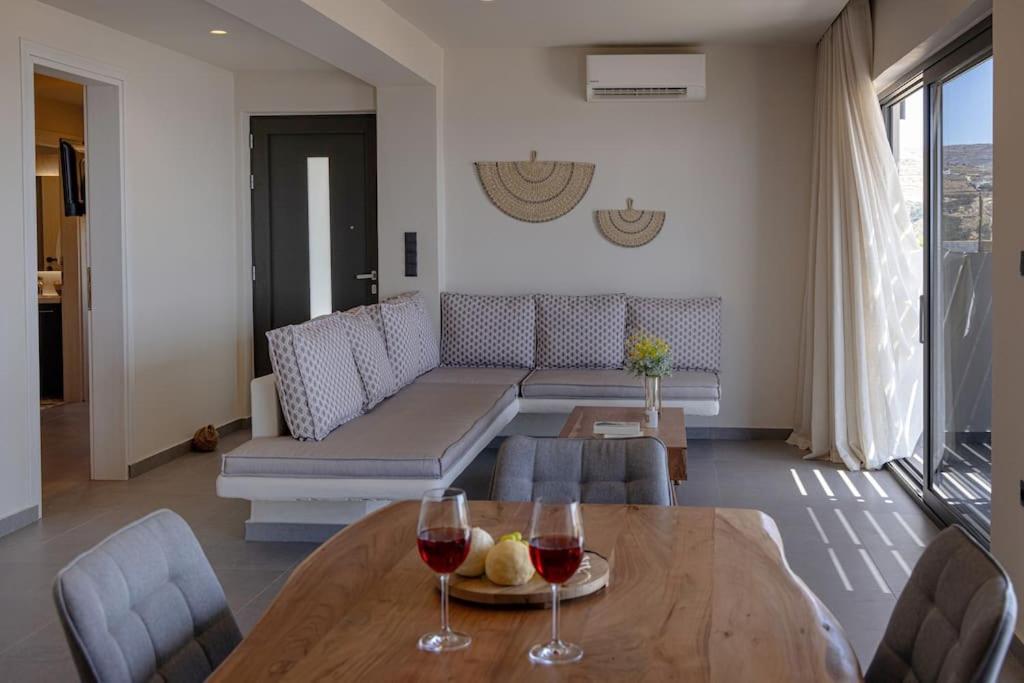 Pearl Suites And Villa Tinos Luaran gambar
