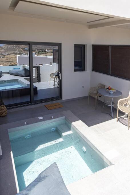 Pearl Suites And Villa Tinos Luaran gambar